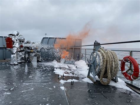 Marynarki wojenne Ukrainy i Francji przeprowadziły ćwiczenia na Morzu