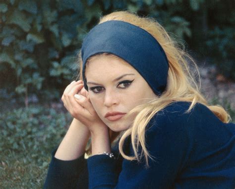 The History Of French Girl Hair From Poufs To Easy Waves Vogue