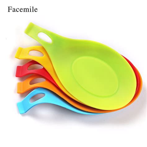 Facemile 1pcs Kitchen Utensil Silicone Insulation Spoon Rest Holder