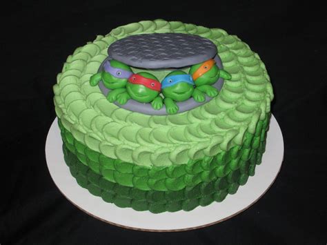 Teenage Mutant Ninja Turtles Cake With Green Ombre Buttercream Scallops Ninja Turtle Cake