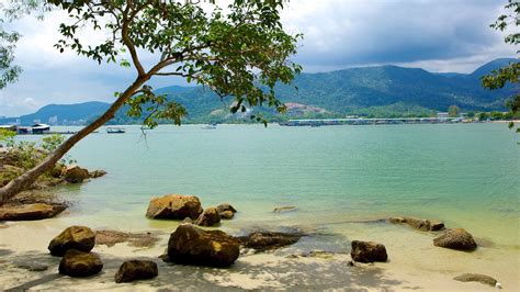Penang national park is located on the northwestern corner of an island located along the coast of northwestern the national park area covers an area of 9.9 square miles (25.4 sq km) making the remote nature of the island and national park create an amazing place for those who love beaches. Top 10 Beach Hotels in Penang $14: Hotels & Resorts near ...
