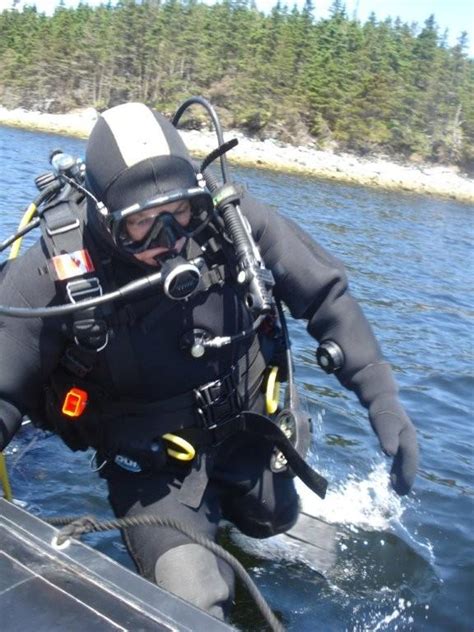 Meet Terry Dwyer Naui Master Diver And Cmas Assistant Instructor From