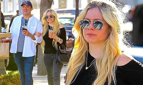 Avril Lavigne Looks Radiant On Beverly Hills Outing With Billionaire