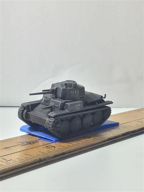 German 38t Tank Snap Kit Plastic Model Tank Kit 1