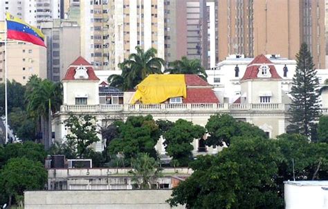 Palacio De Miraflores 1892