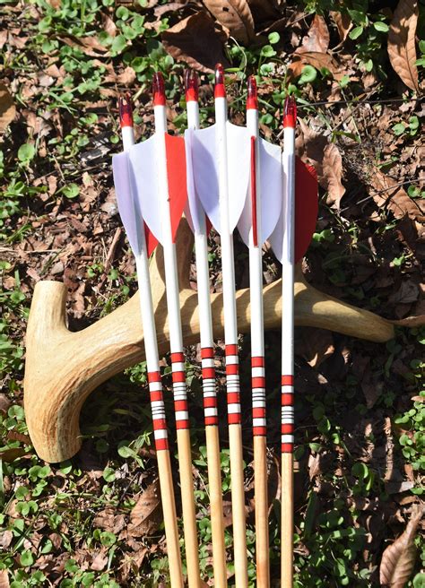 Archery Arrows Wood Arrows Red And White Arrows Etsy