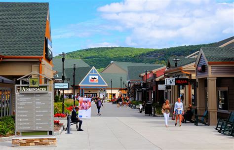 Woodbury Common Outlets Desde 42