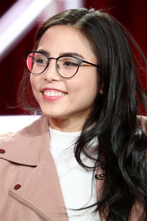 Youtuber Anna Akana Came Out After Lesbian Threesome Pinknews