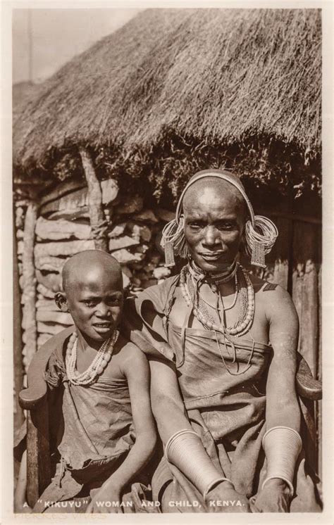 Woman From The Kikuyu Tribe In Traditional Dress Kiku Vrogue Co