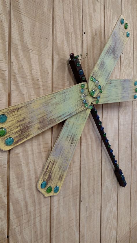 Dragonfly Made From Fan Blades And Staircase Spindle Dragonfly Yard
