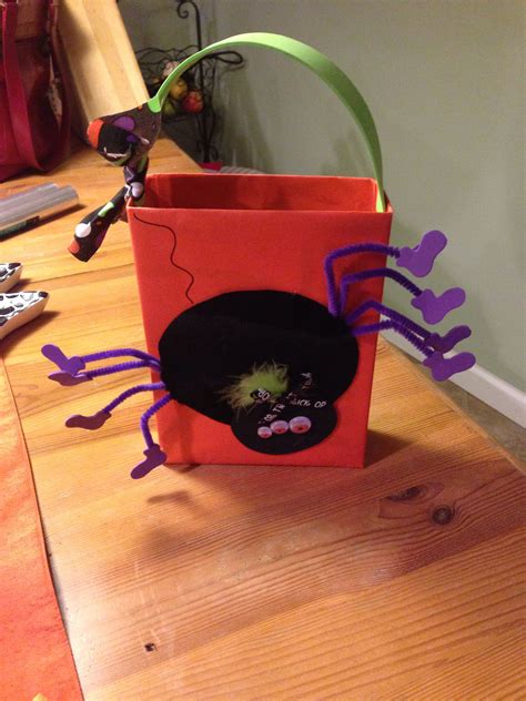 Sally the spider. Made this trick or treat box out of cereal boxes with