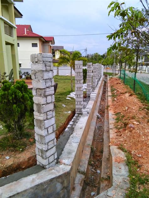Pagar rumah minimalis tipe 36 berguna sebagai pembatas rumah anda dari jalan dan area lain di desain pagar rumah minimalis tipe 36 tiap jenis rumah minimalis bisa berbeda sesuai dengan nah, bagi anda yang ingin membuat pagar rumah di rumah minimalis, ada beberapa hak yang perlu. ~ LadyWA ~: Home Sweet Home - Cabaran dan Kos Buat Pagar ...