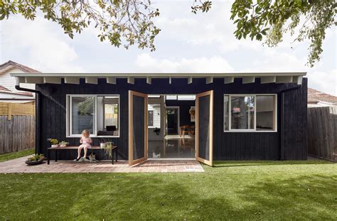 Lean 2 Flips The Typical Lean To On Its Head To Create A Sunny Home