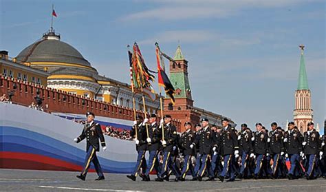 Us Troops March In Victory Day Parade