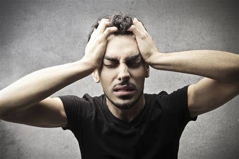 Salah satu sakit yang sering dialami orang adalah sakit kepala. Cara Hilangkan Sakit Kepala Dalam Masa 5 Minit Tanpa Ubat ...