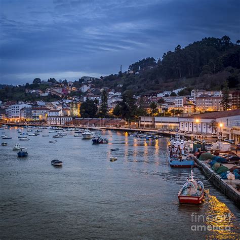 Discover its seafood cuisine, cities such as a coruña or santiago de compostela… | spain.info in english. Pontedeume From The Iron Bridge Galicia Spain Photograph ...
