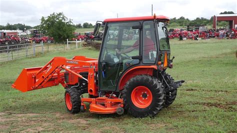 Demo Video Of Kubota B3000 Cab Tractor With Loader 4x4 YouTube