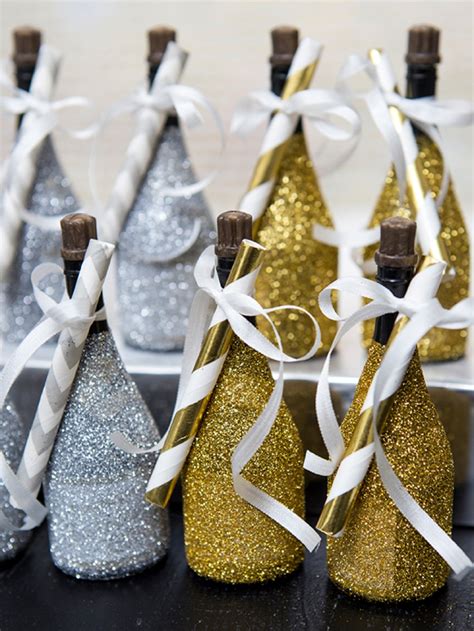 These Diy Glitter Covered Mini Champagne Bottle Bubbles Are Darling