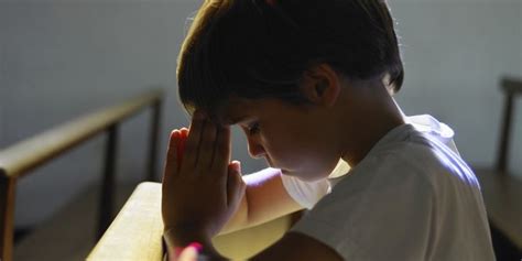 Niño Rezando Kid Praying Criando Niñas Oraciones Salmos
