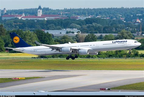 D Aiht Airbus A340 642 Lufthansa Martin Nimmervoll Jetphotos