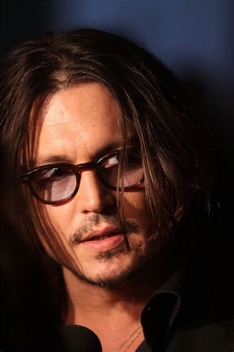 Johnny depp's hairstyle in what's eating gilbert grape not only looked great but also suited his character and perfectly represented the time. Johnny with long hair♥♥♥ - Johnny Depp Photo (32467789 ...