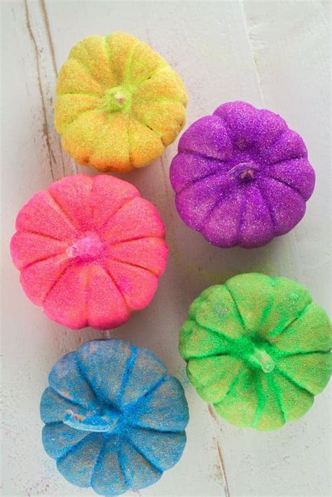 How To Make Rainbow Glitter Pumpkins Quick Halloween Crafts Glitter