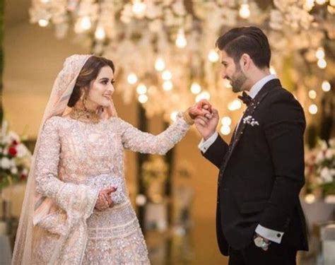 Aineeb Ki Shadi Indian Wedding Couple Photography Wedding Photoshoot
