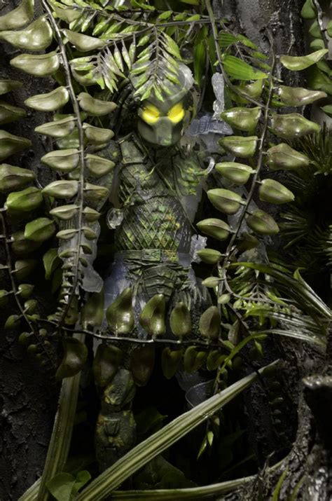 Discontinued Predator 7 Scale Action Figures 30th Anniversary