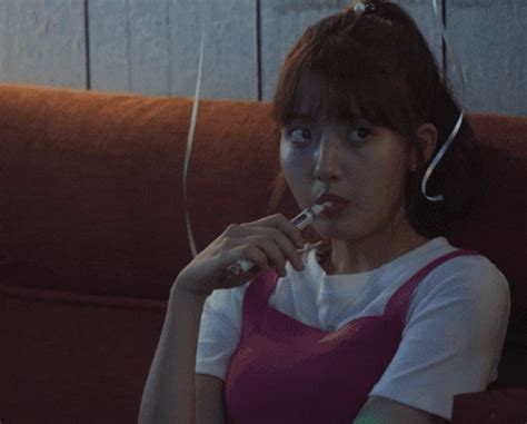[theqoo] Female Actresses Smoking Scenes Korean Celebrities