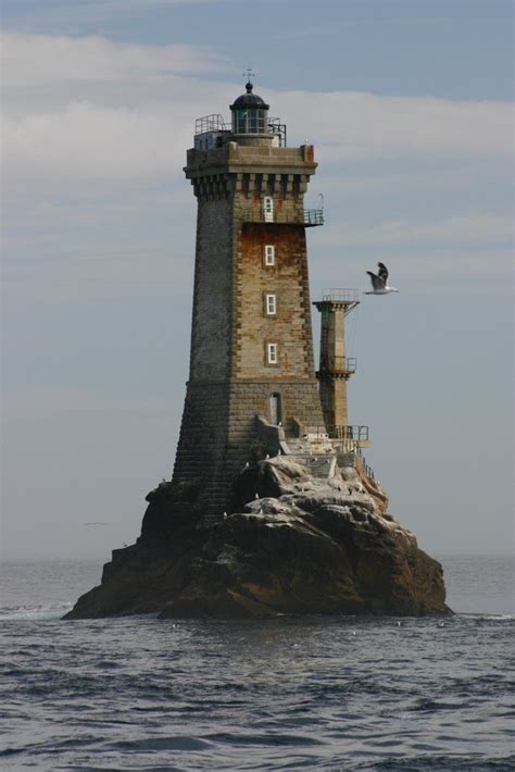 Phare De La Vieille Pointe Du Raz Ile De Seine Lighthouses