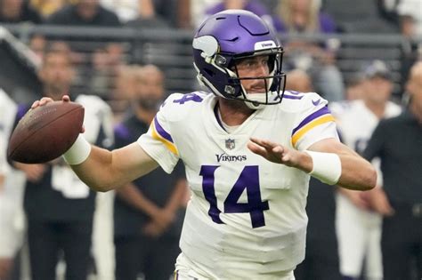 Vikings Acquire Backup Qb Nick Mullens In Trade From Raiders Winnipeg