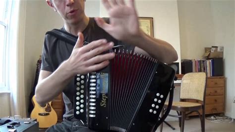 Beginners Dg Melodeon Lesson 1 How To Hold Shepherds Hey Youtube