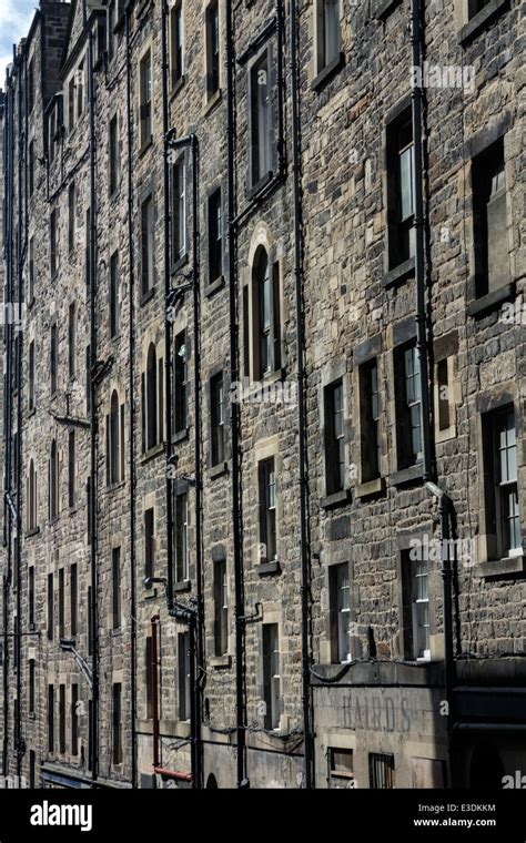 Edinburgh Tenements Hi Res Stock Photography And Images Alamy