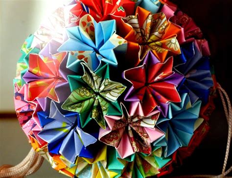 Origami Paper Decoration Is The Stressbusting Home Décor Fit
