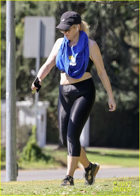 Rebel Wilson Spotted In Her Workout Gear After Completing Griffith Park Hike Photo 4732112