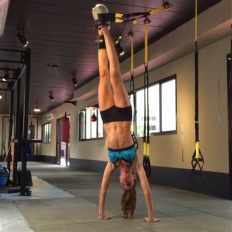 6 Trx Moves To Steal From Vs Model Izabel Goularts Workout Trx