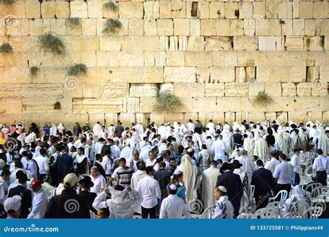 Western Wall Kotel Wailing Wall Jerusalem On Yom Kippur Jews