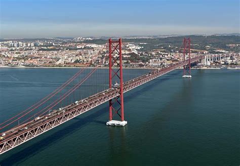 Lissabon Bridge Top 10 Facts About The Lisbon Golden Gate Bridge