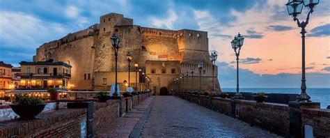 Castelli di Napoli | Tour Campania