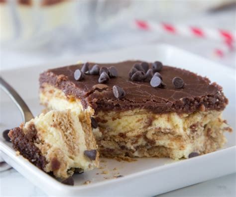 Bring to a boil, whisking constantly. Boston Cream Pie Ice Box Cake | KeepRecipes: Your ...