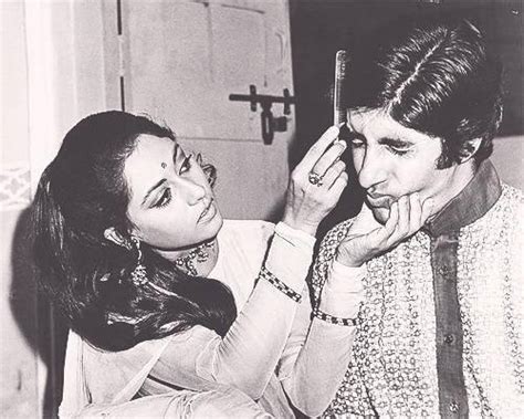 Jaya bhaduri bachchan (born jaya bhaduri on 9 april 1948) is an indian film actress and politician. Amitabh with Jaya Bachchan - Cute Romantic - XciteFun.net