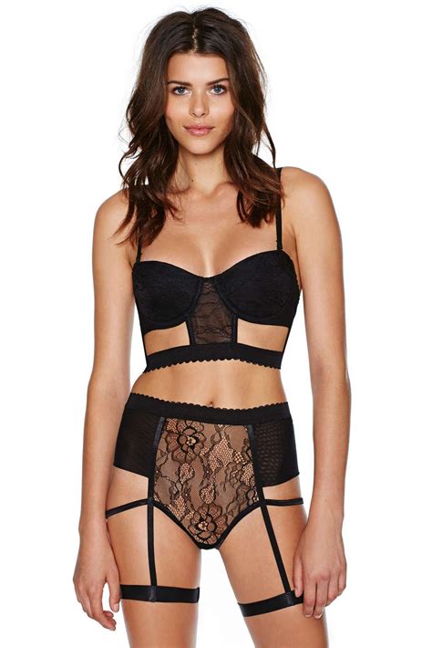 Comfortable Lingerie To Wear Under Clothes Glamour