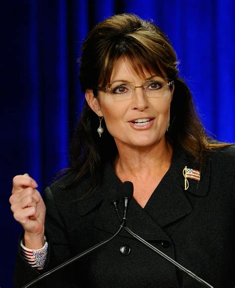 Sarah Palin now a subject of E! True Hollywood Story - The Washington Post