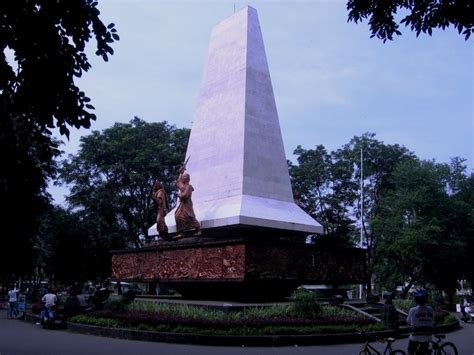 Taman Monumen 45 Banjarsari Ikon Publik Di Kota Surakarta Radio Unimma