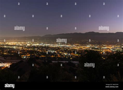 Dawn Cityscape View Of Burbank And Verdugo Mountain In Los Angeles