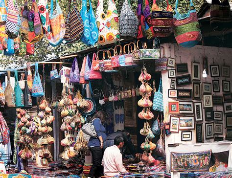 The Best Places To Purchase Handicrafts In India