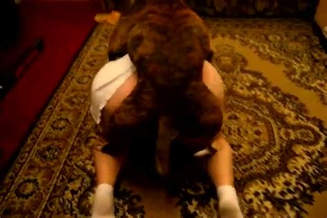 Amateur Bestial Sex With A Doggy And A Big Bottomed Milf Zoo Tube 1