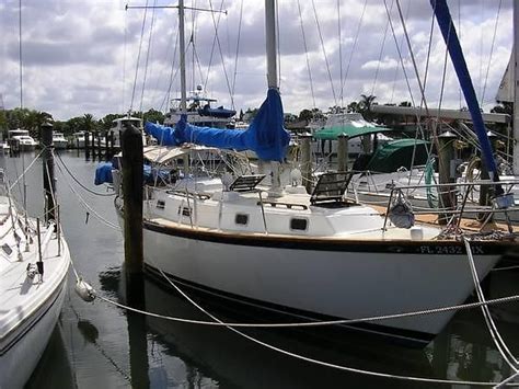 1976 Pearson 365 Ketch 36 Boats For Sale Edwards Yacht Sales