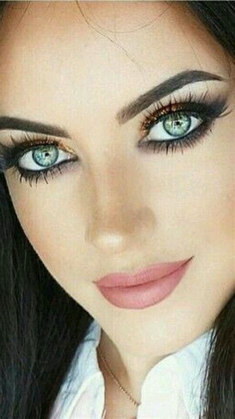 Pin By Pepe To O On Hermosa Beautiful Eyes Stunning Eyes Most Beautiful Eyes