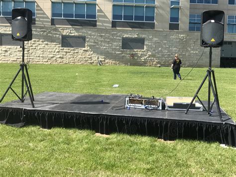 Tourgo Outdoor Portable Stage On Sale Concert Modular Stage Supplier
